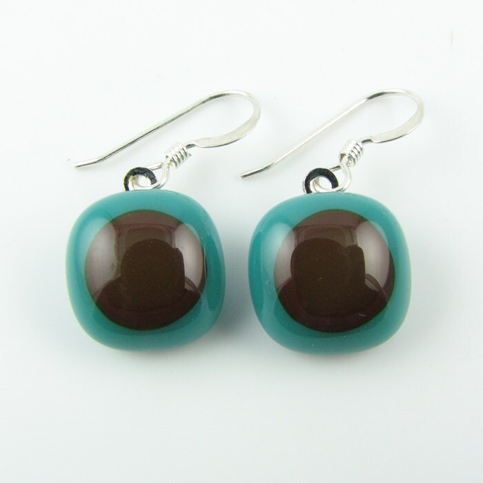 Petrol Und Braun Fusing Glas Ohrringe. Auf Bestellung von LindsaysDesigns
