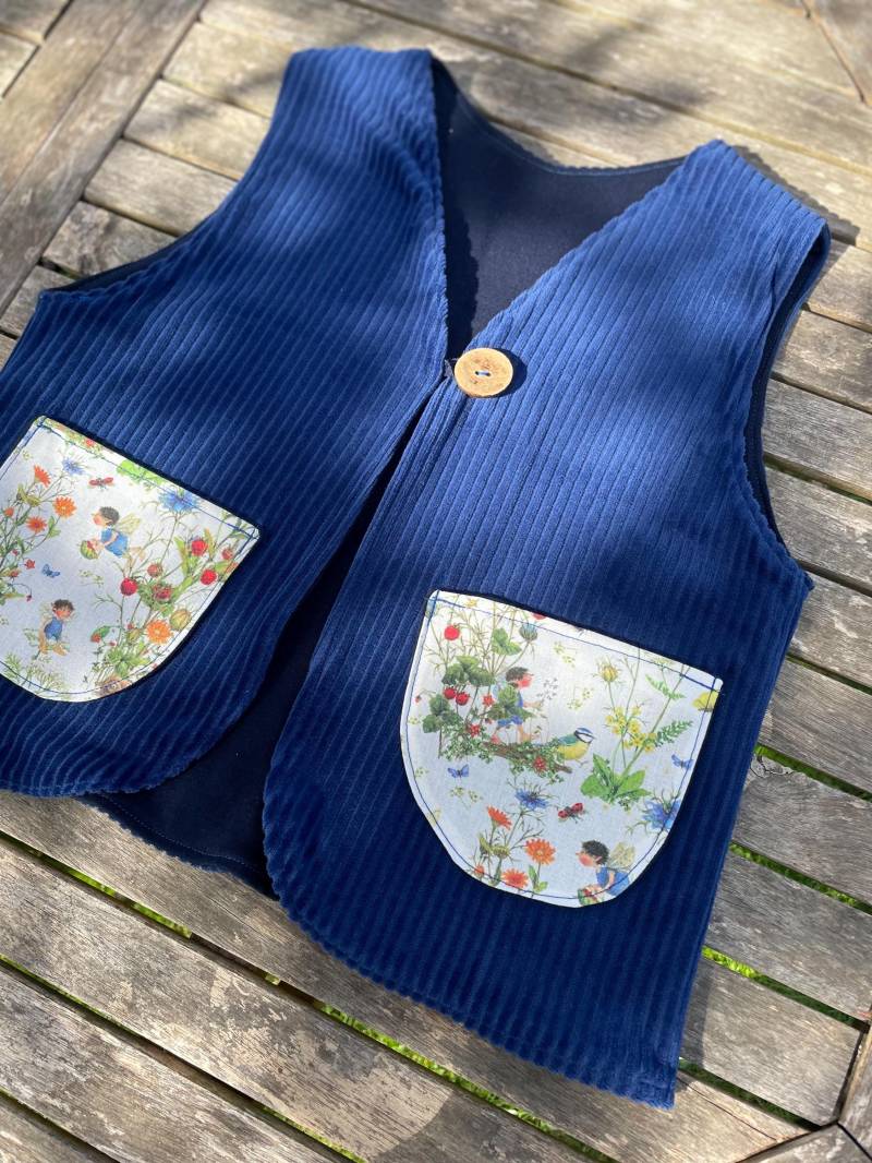 Weste Bio Breitcordnicky Kinder Marine Blau Klaus Sausebraus Leibchen von LindwurmShop