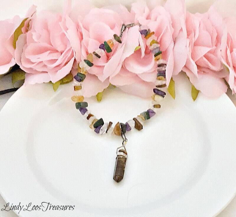 Echtes Tigerauge Jade Amethyst Bernstein Quarz Edelstein Armband, Zierliches Tigerauge, Edelstein, Chip Armband von LindyLoosTreasures