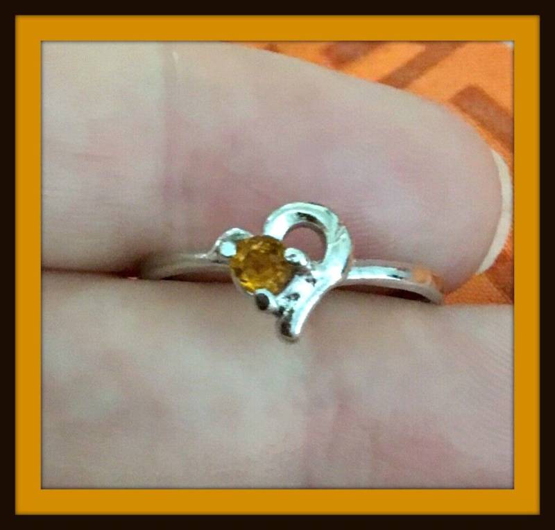 Zierliche Glänzende Silber Citrin Kristall Herz Ring Größe 6, Ring, November Geburtsstein, Valentine von LindyLoosTreasures