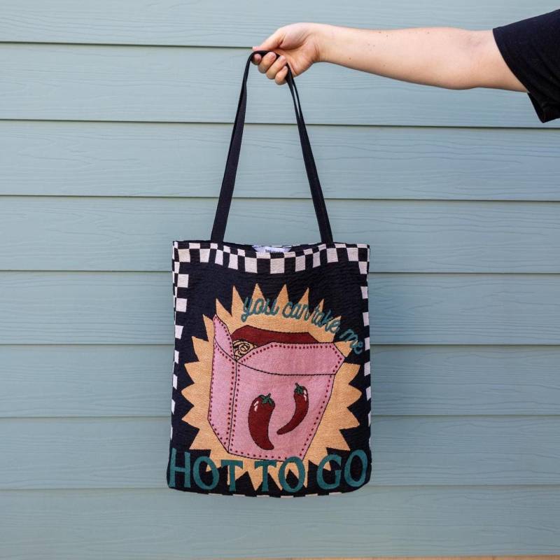 Hot To Go Gobelin Tasche | Gewebte Umhängetasche Von Musik Inspiriert Hot To Go Gobelin Tasche | Gewebte Umhängetasche Von Musik Inspiriert von LindyStarkDesigns