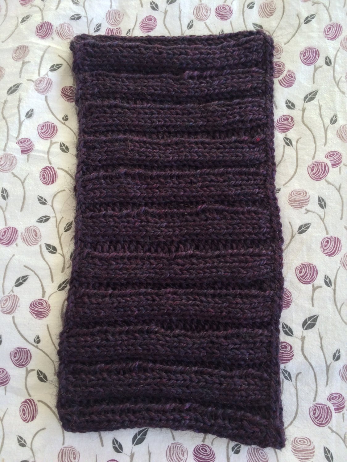 Pflaume Alpaca Cowl Pflaume Alpaca Cowl von LindzKnitz
