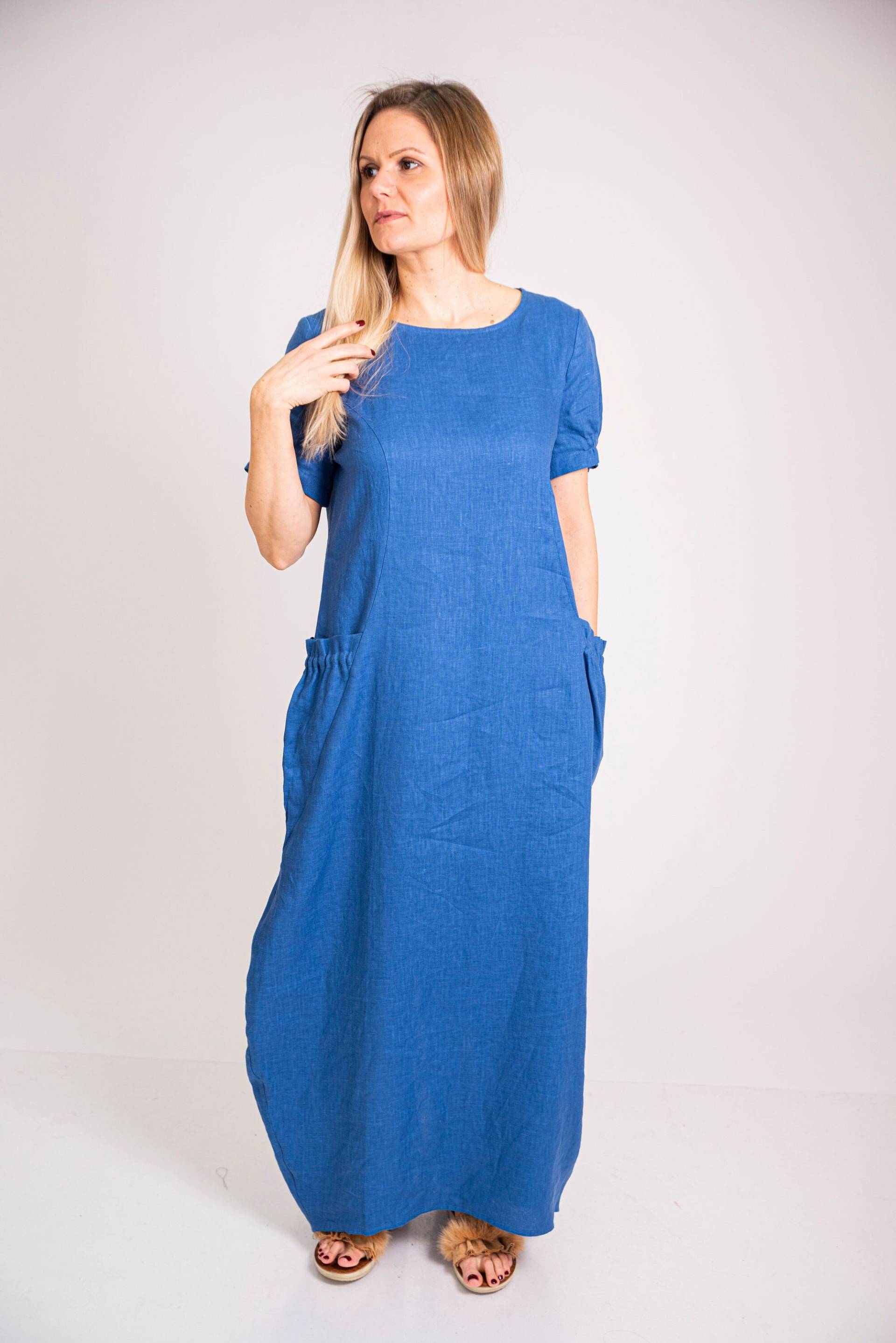 Blaues Leinenkleid Damen Entspanntes Mit Taschen Kurzärmeliges Kleid Leinen Sommer Abaya Cocoon von LinenDressesForWomen