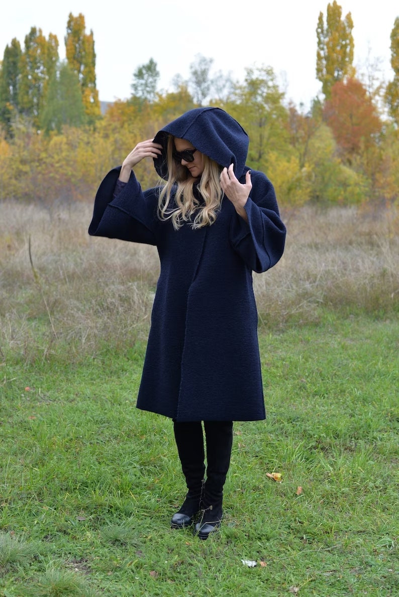 Winter Strickjacke Für Frauen, Wolle Mantel Blau, Maxi Pullover Kleid, Steampunk Mantel, Gothic Frau von LinenDressesForWomen