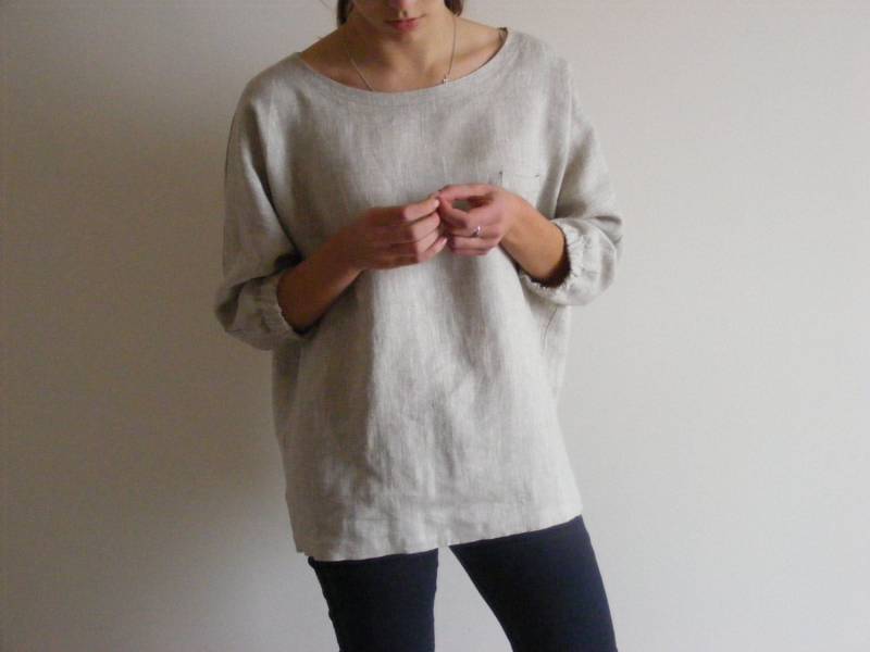 Oversize Leinen Top Mit Brusttasche Und 3/4-Ärmeln von LinenFog
