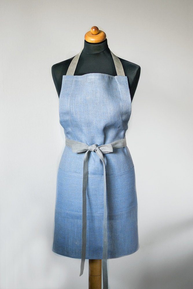 Leinen Volle Schürze Natürliches Grau Mit Hellblauer Graue Traditionelle Einer Großen Tasche Mutter Geschenk Umweltfreundliche Unisex von LinenLifeIdeas