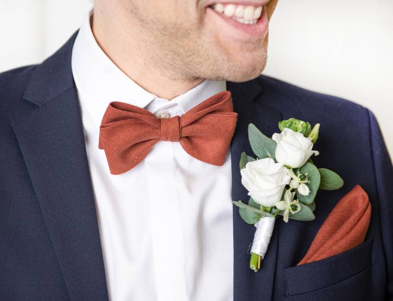 Fliege Exklusiven Stil Verbrannte Orange, Orange Manschettenknöpfe, Gebranntes Einstecktuch, Gebrannte Orangefarbene Hosenträger von LinenManStore