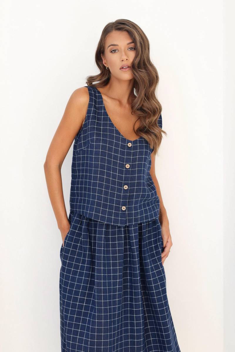 Ärmelloses Top Aus Leinen Mit Dunkelblauem Gingham Karomuster, Basic Top von LinenSWANclothing