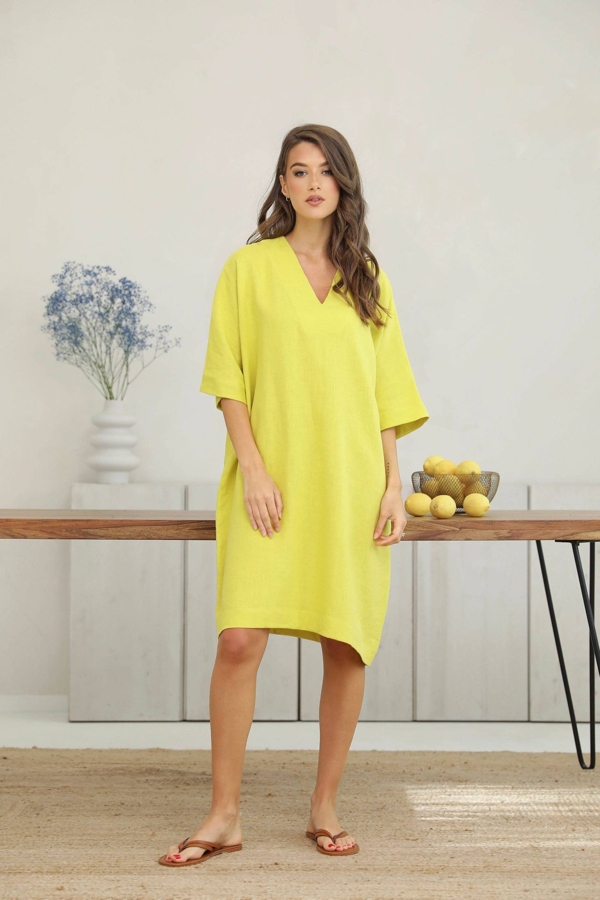 Zitronen Leinenkleid, Natürliches 100 Leinen, Sommerkleid, Urlaubskleid, Nachhaltige Kleidung, Midikleid, Übergroßes Kleid von LinenSWANclothing