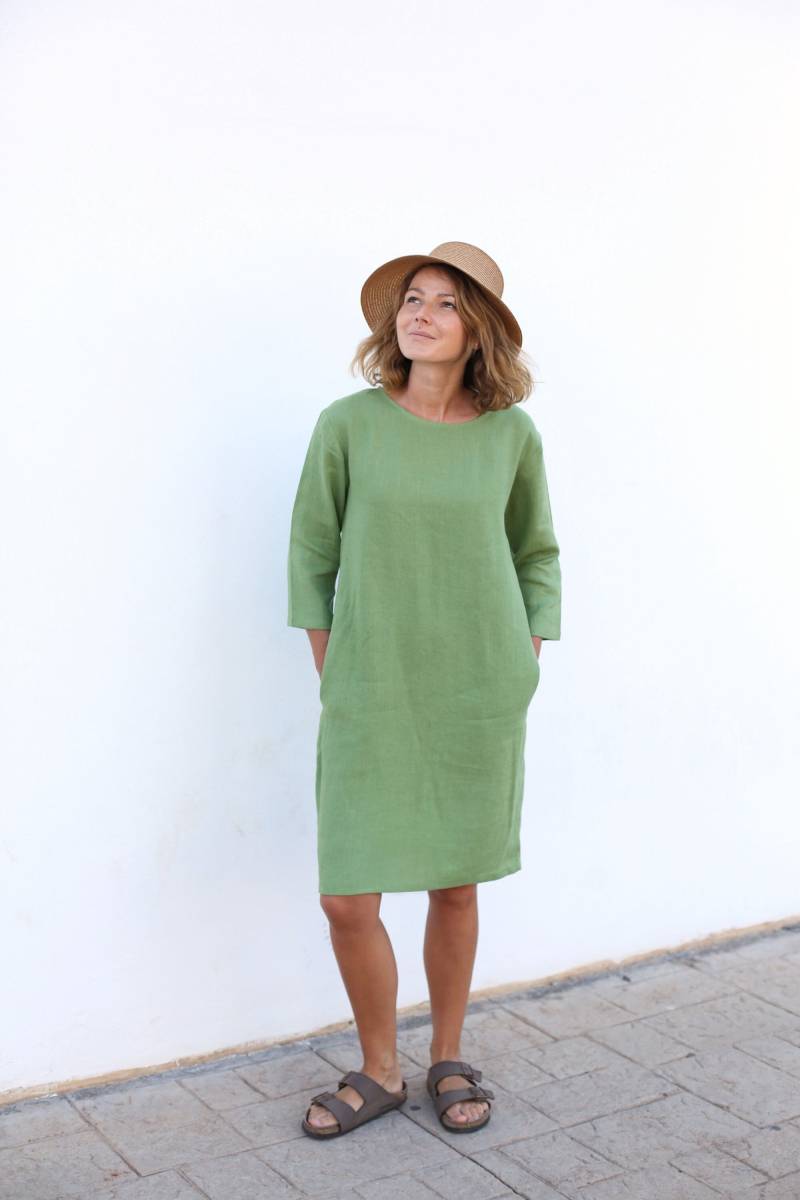 Midikleid Mit 3/4 Ärmeln. Knielanges Leinenkleid Taschen. Stone Washed Leinenkleidung Für Frauen. Verschiedene Farben Zur Auswahl von LinenSea