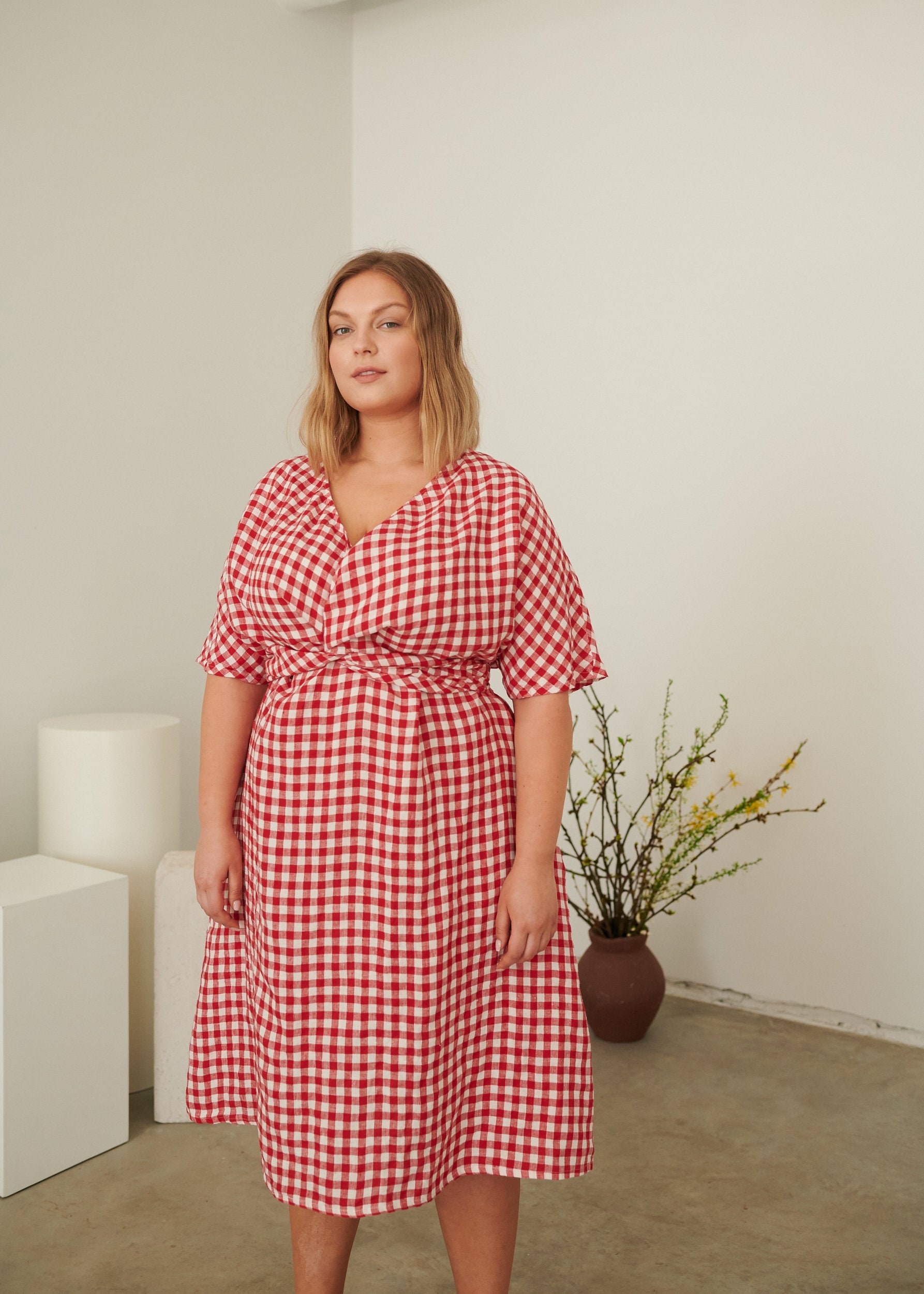 Alex Red Gingham-Kleid - Gingham-Leinenkleid Wickelkleid Aus Leinen von Linenfox