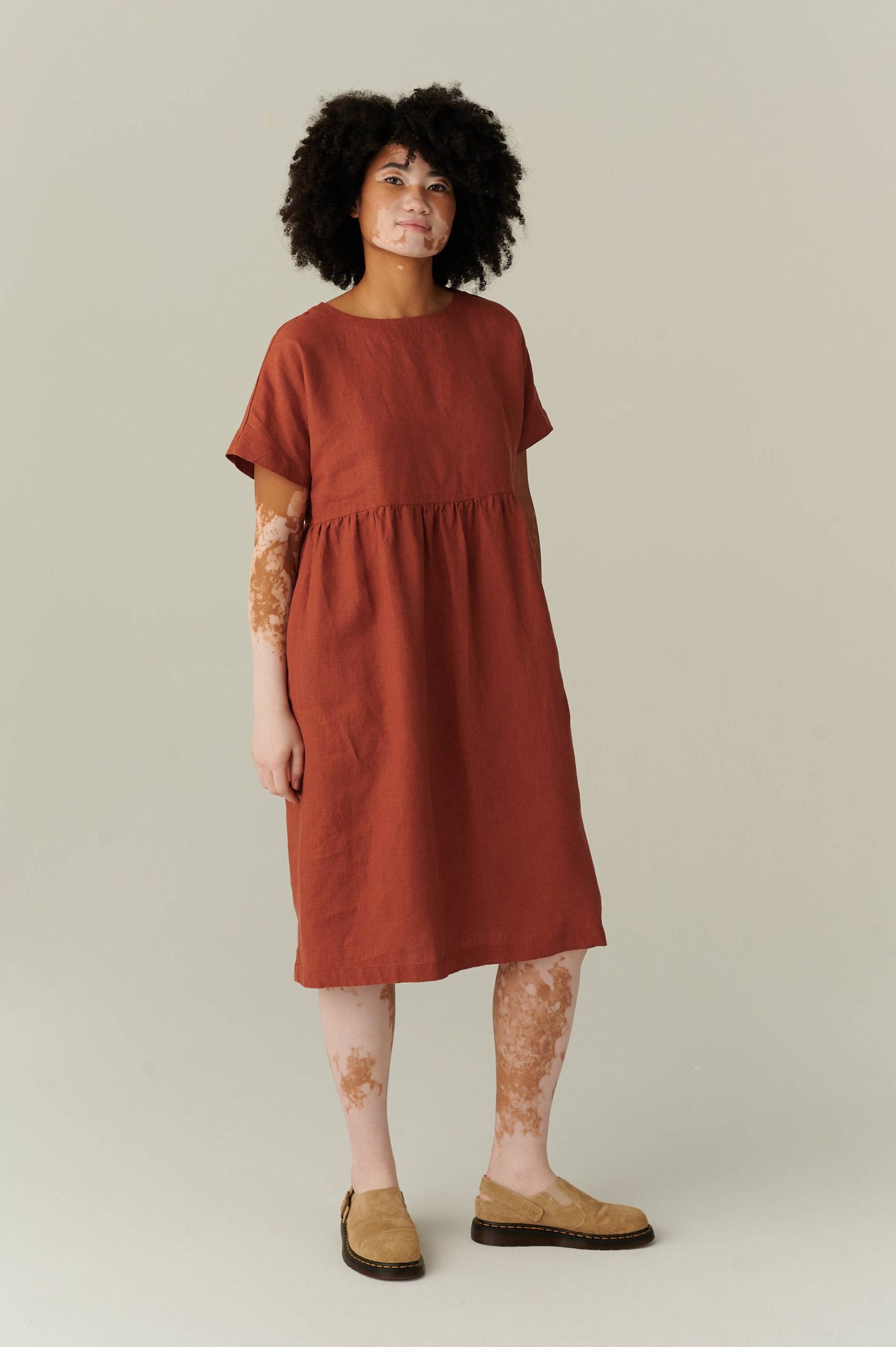 Gemma Terracotta Leinenkleid - Sommerkleid Kleid Für Den Alltag Freizeitkleid Oversized Schlichtes von Linenfox