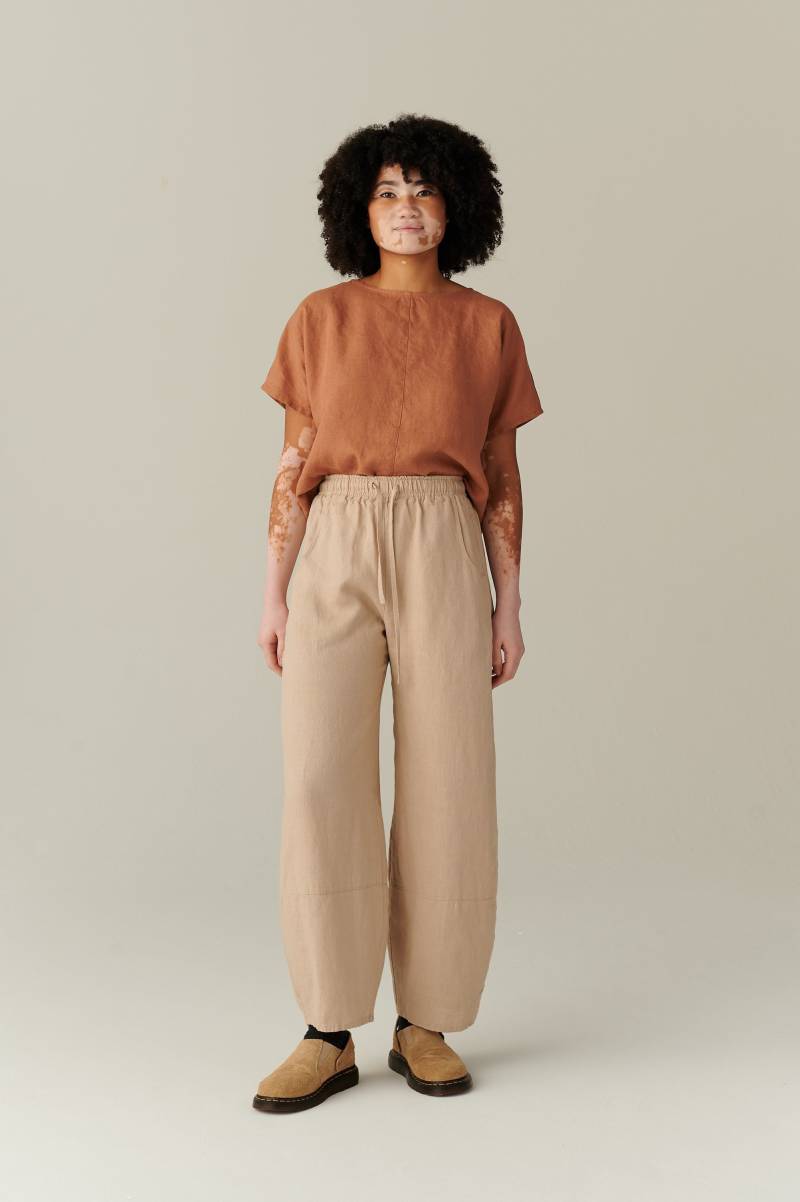 Iris Mocca Mousse Leinen Top - Oversized Leinenbluse Basic Minimal von Linenfox