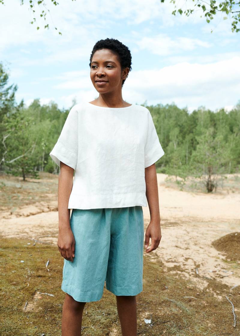 Milchiges Weißes Top - Leinen Oversized Bluse Basic Minimal von Linenfox