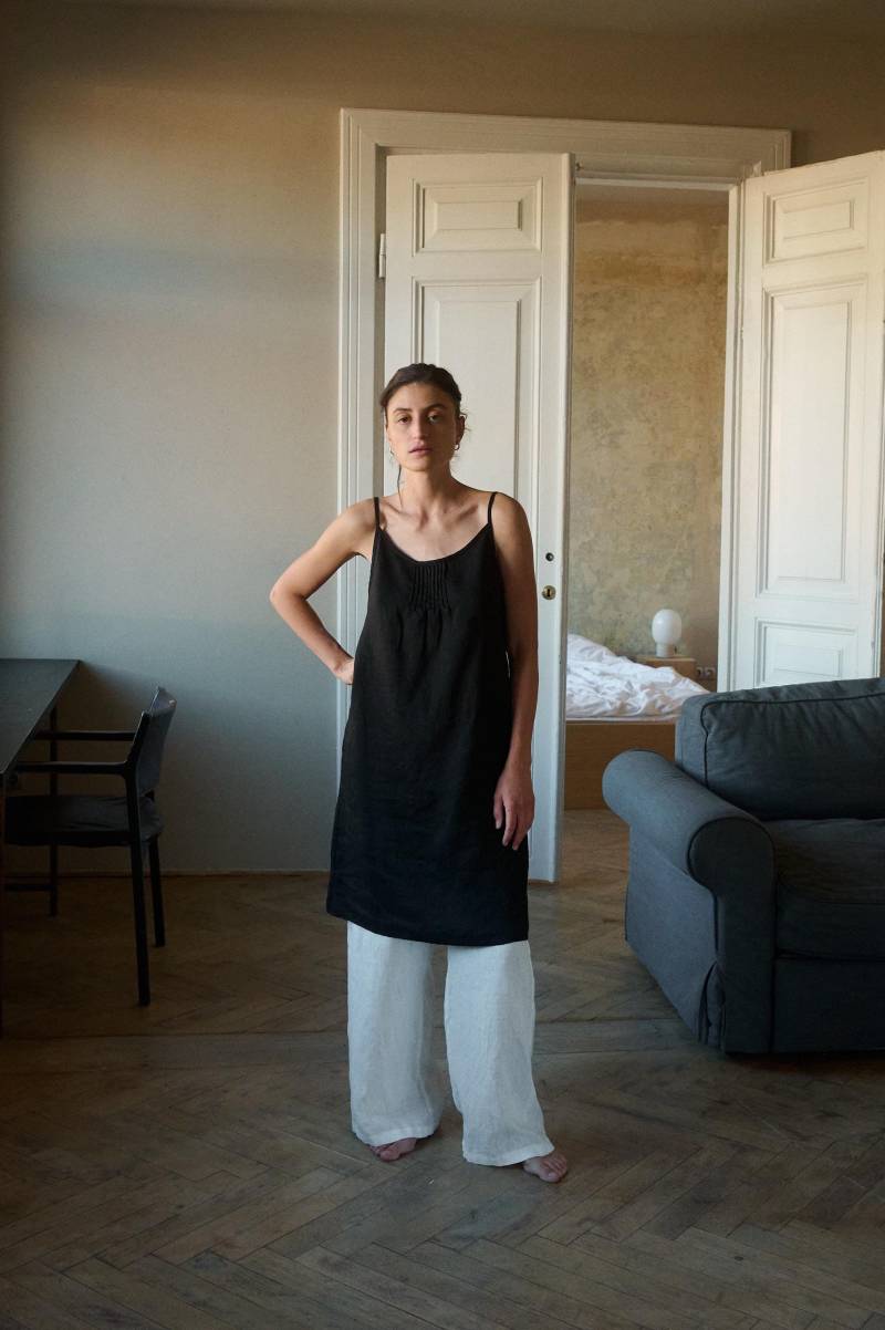 Leinenkleid - Nachthemd Schwarzes Nachtwäsche Slipkleid -Leinenkleid Pyjama-Sommerkleid von Linenfox