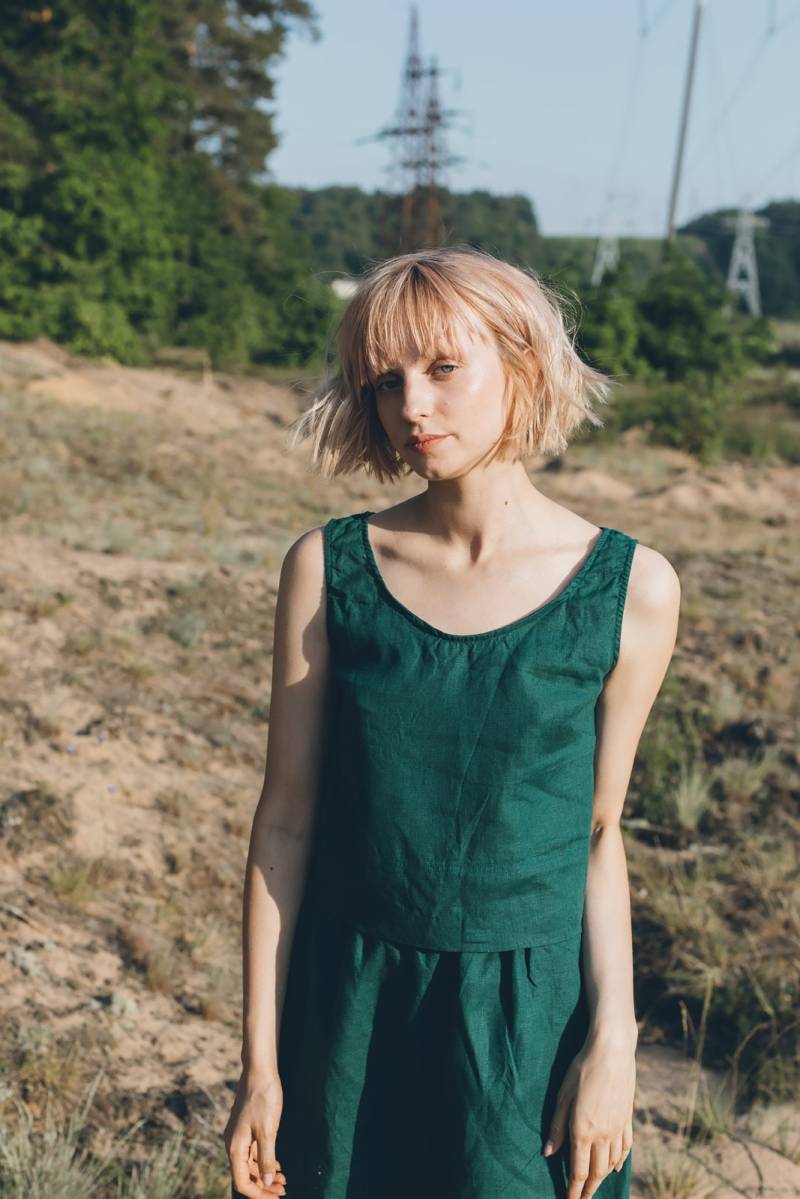 Malibu Smaragdgrün Top - Leinen Bluse Tank Crop von Linenfox