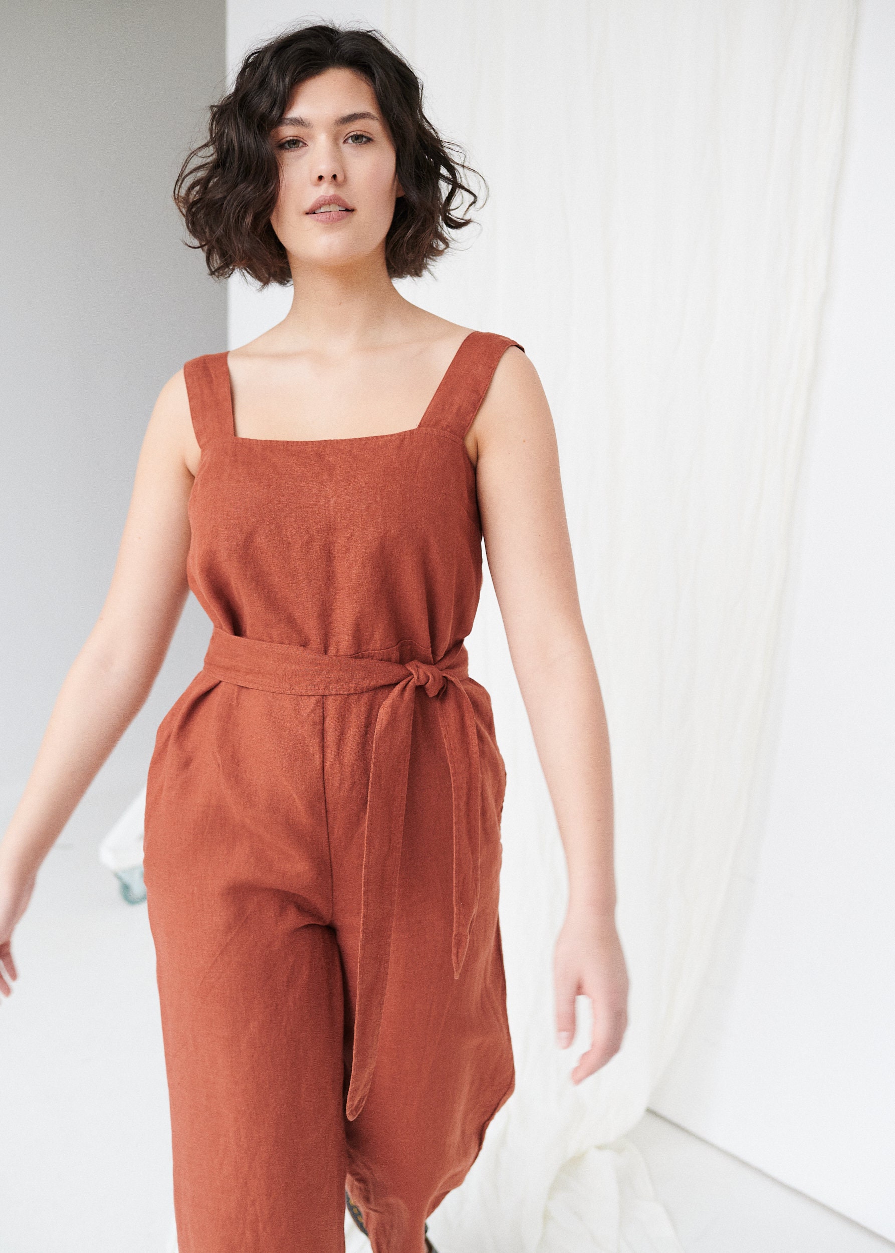 Naomi Terracotta Overall - Leinen Oversized Strampler Damen Kleidung Weites Bein von Linenfox