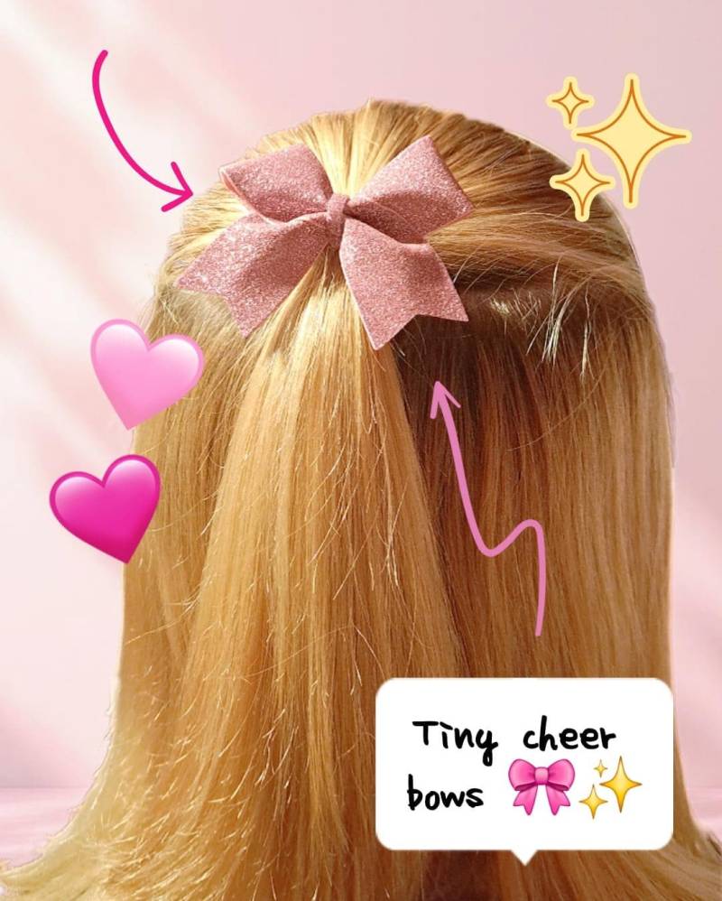 Cute & Sparkly Mini Pigtail Cheer Bow Set Of 2 - Perfect For Peewees Teams, Half Up Hairstyles Or Pigtails von Linesschleifen