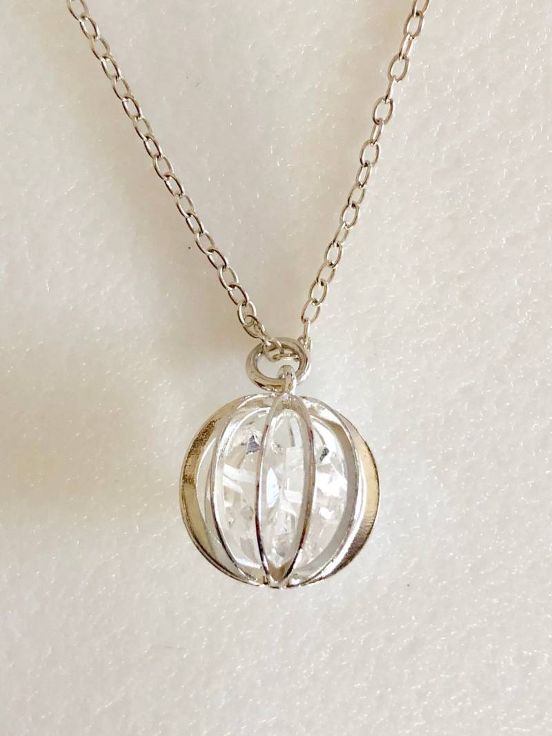 Diamant Herkimer Halskette, April Geburtsstein, Käfig Rohedelsteine, Sterling Silber von Linettesjewelrychest
