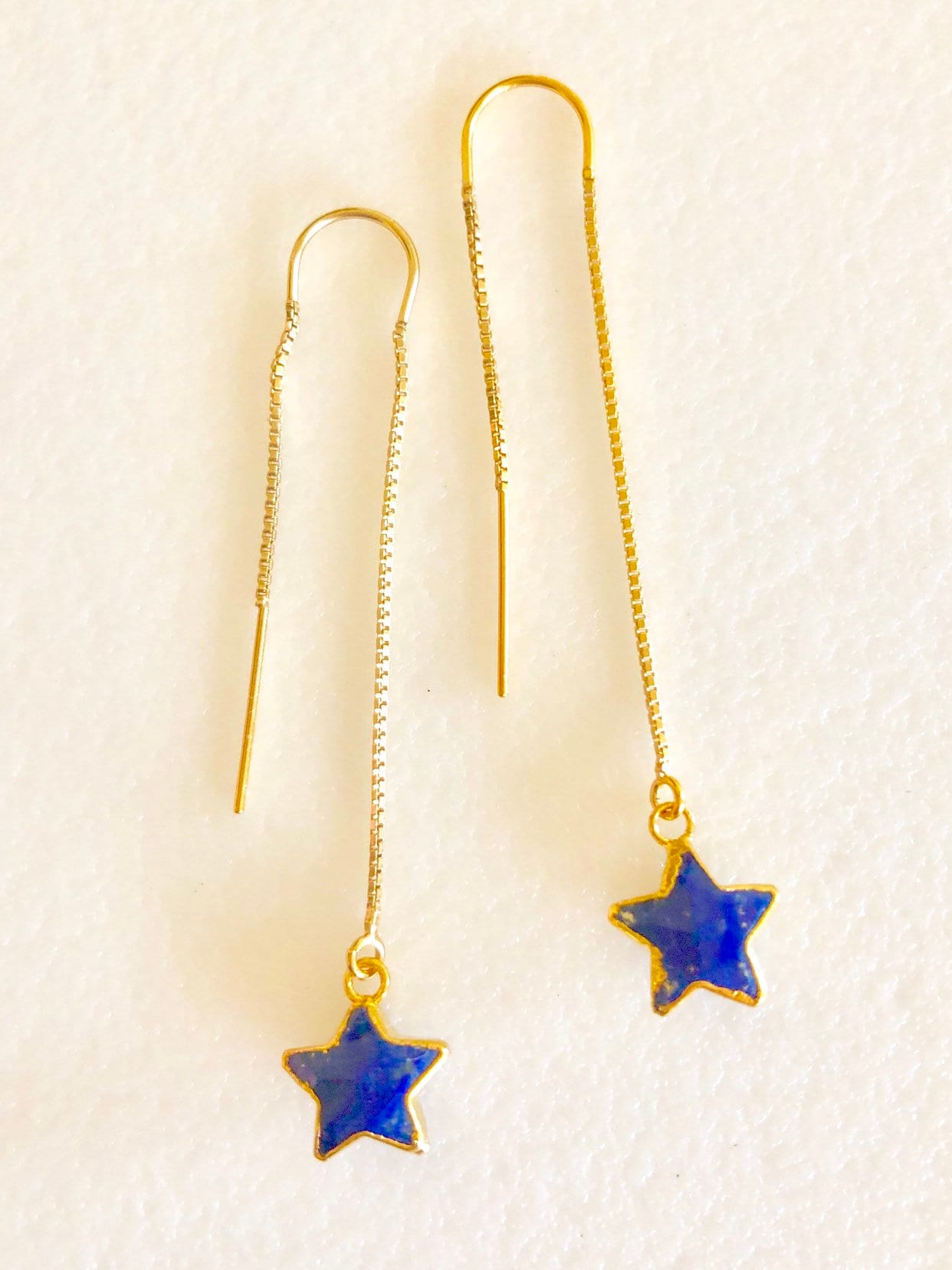 Lapis Lazuli Stern Einfädler, Einfädler Ohrringe, Gold Galvanisierter Stern, 14K Fill Box Kette Zarte Boho von Linettesjewelrychest