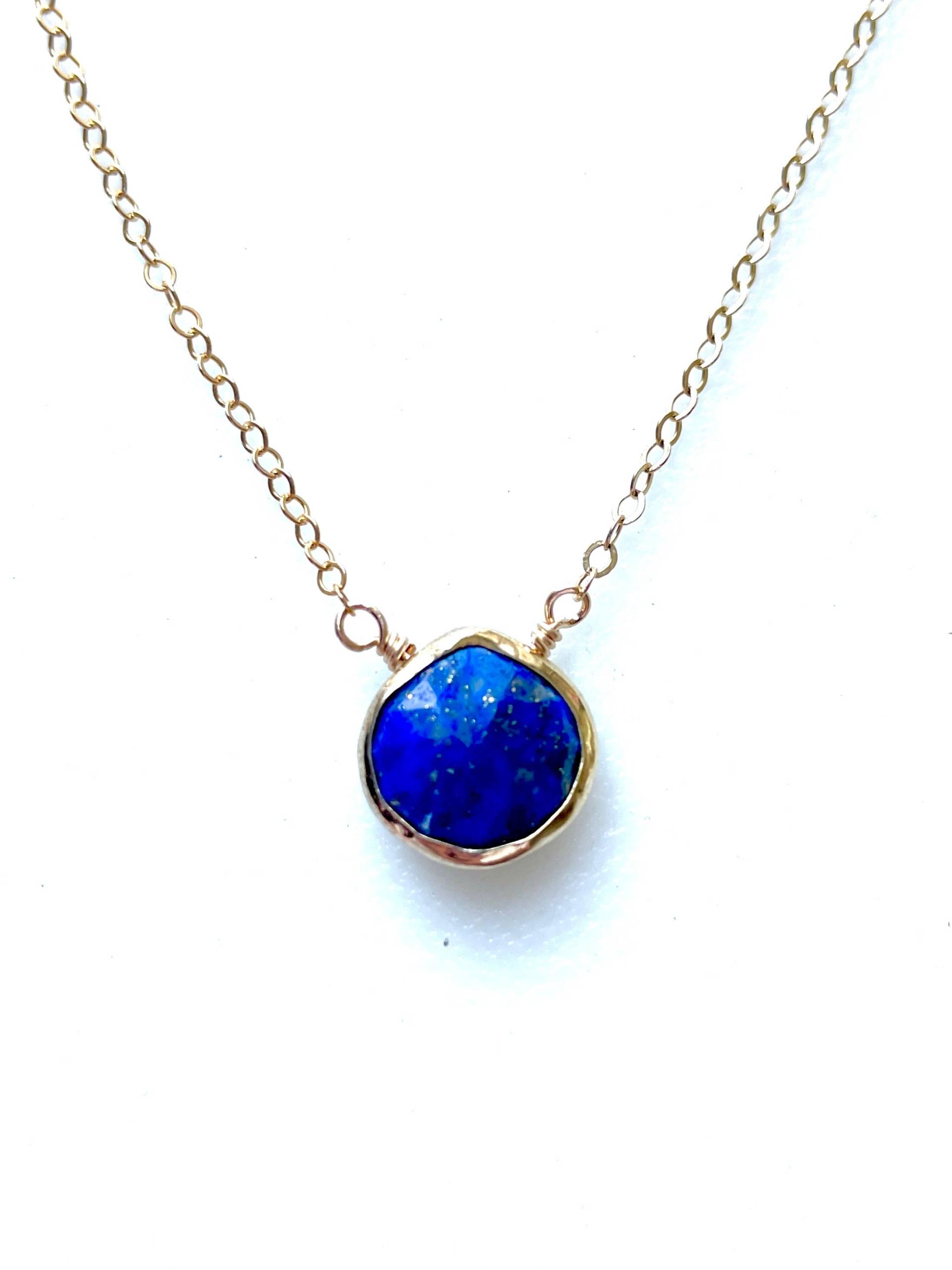Lapislazuli Halskette, Großes Blaues Lapis-Herz, Gold Vermeil Lünette, Luxe Aaa Edelstein, September Geburtsstein, Brautschmuck, Fill Lapislazuli Halskette, Großes Blaues Lapis-Herz, Gold Vermeil Lünette, Luxe Aaa Edelstein, September Geburtsstein, Brautschmuck, Fill von Linettesjewelrychest