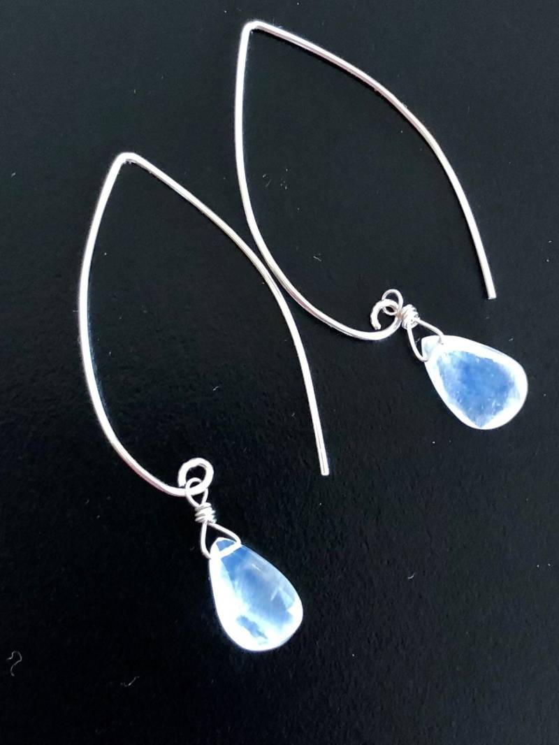 Mondstein Ohrringe, Große Birne Briolette, Luxe Aaa, Blue Flash, Juni Geburtsstein, Braut, Sterling Silber von Linettesjewelrychest