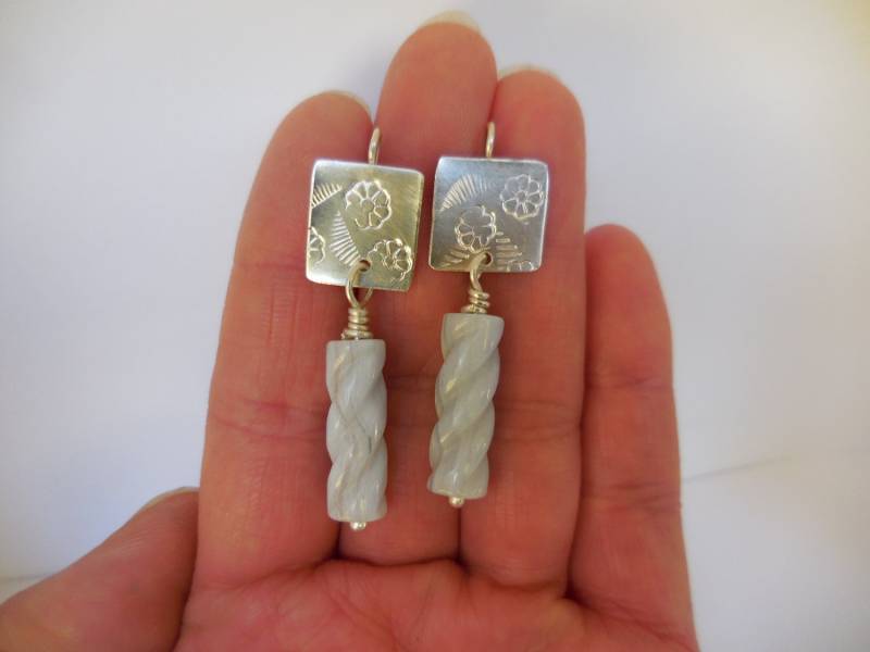 925 Silber, Blauer Spitzenachat Hängende Ohrringe 925 Silber, Blauer Spitzenachat Hängende Ohrringe von LingYenDesigns