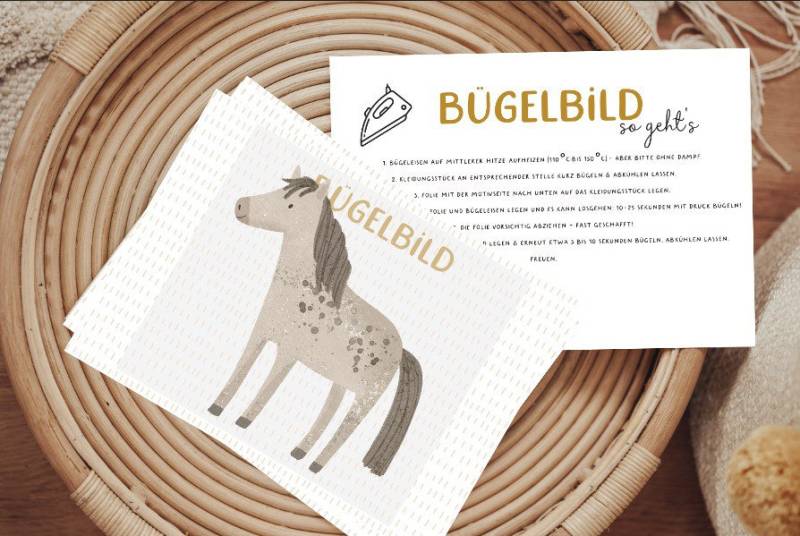 Bügelbild Apfelschimmel Pferd Aufbügler Patch Bügelbild Apfelschimmel Pferd Aufbügler Patch von Lingerei