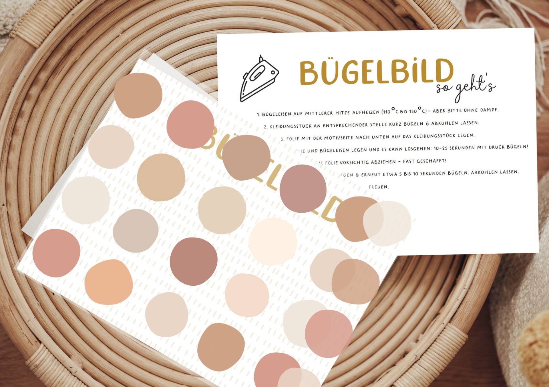 Bügelbild Beige Konfetti Punkte Aufbügler Patch von Lingerei