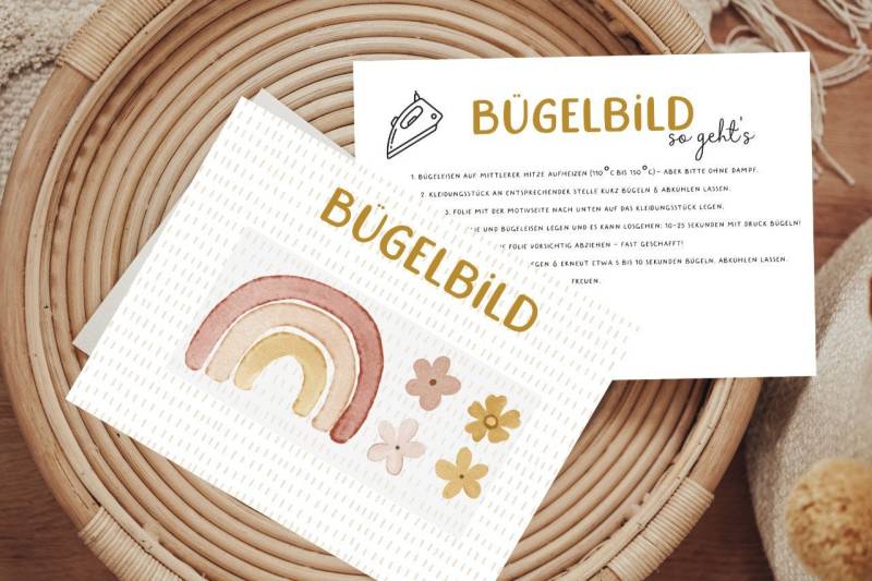 Bügelbild Mini Regenbogen Blumenquartett Aufbügler Patch von Lingerei