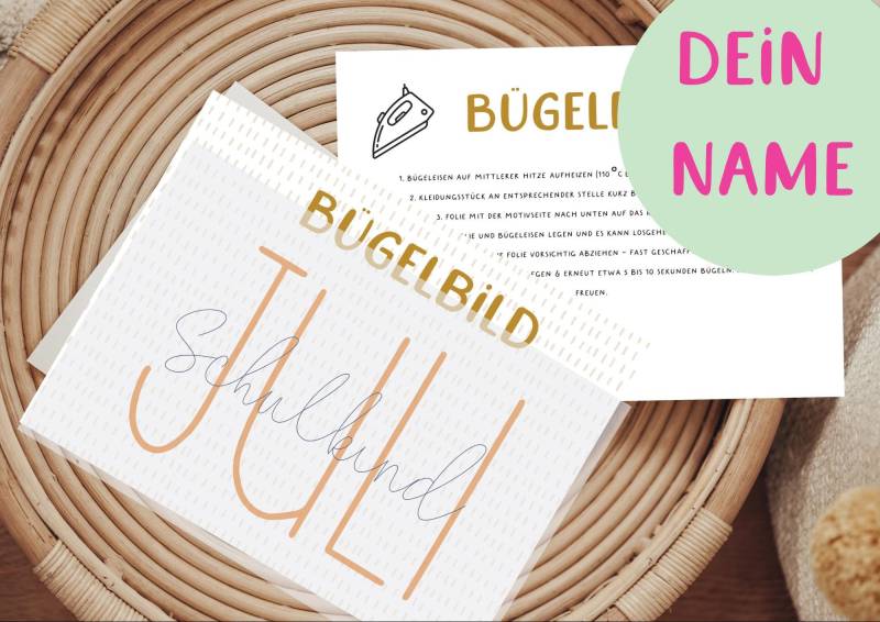 Bügelbild Name + Schulkind Schriftart Einschulung von Lingerei
