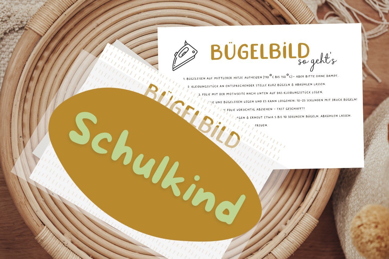 Bügelbild Schulkind Niedlich Diy Shirt Braun Grün Einschulung 2025 von Lingerei