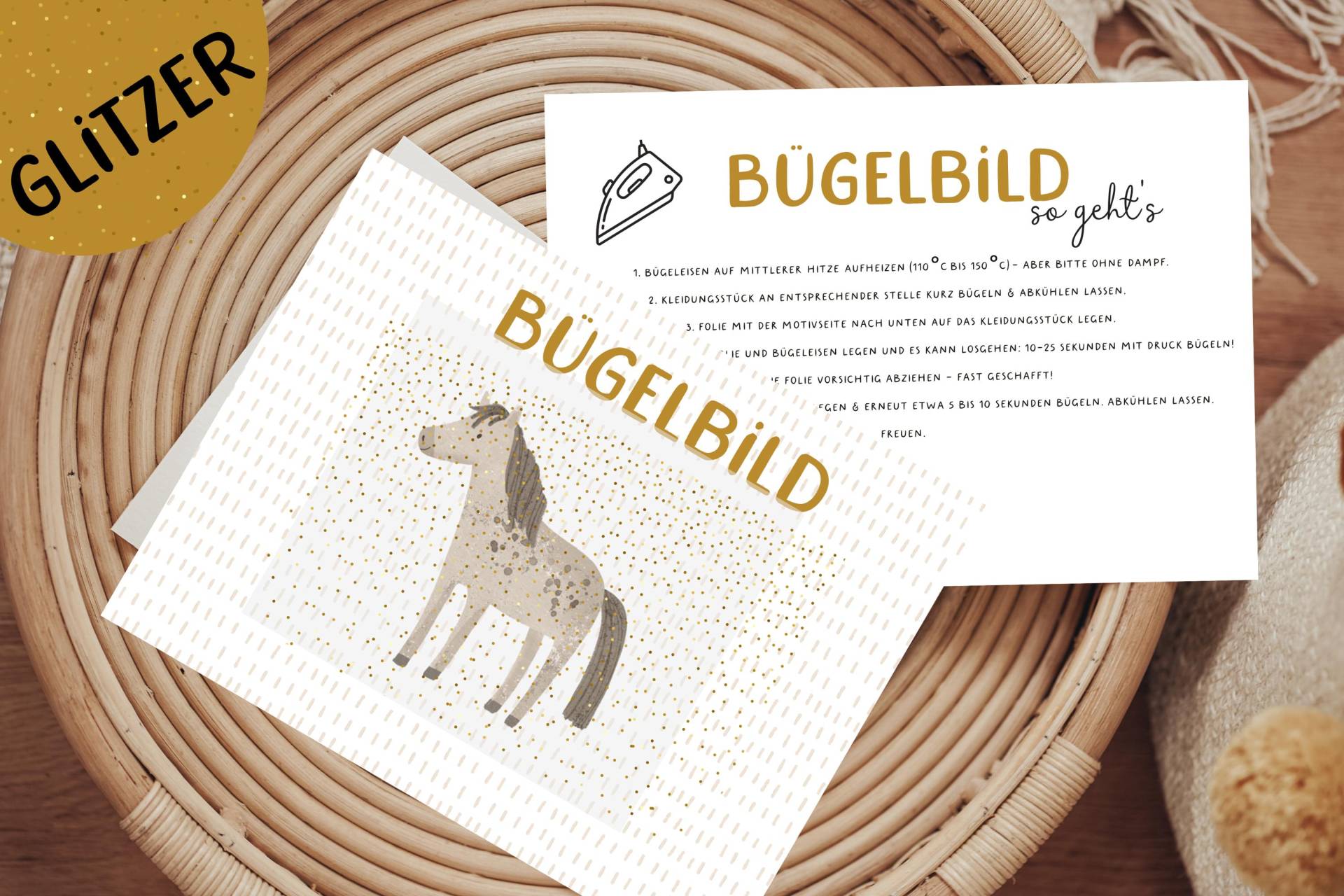 Glitzer Bügelbild Mini Pferd Apfelschimmel Pony Geburtstagsshirt Adventskalender von Lingerei