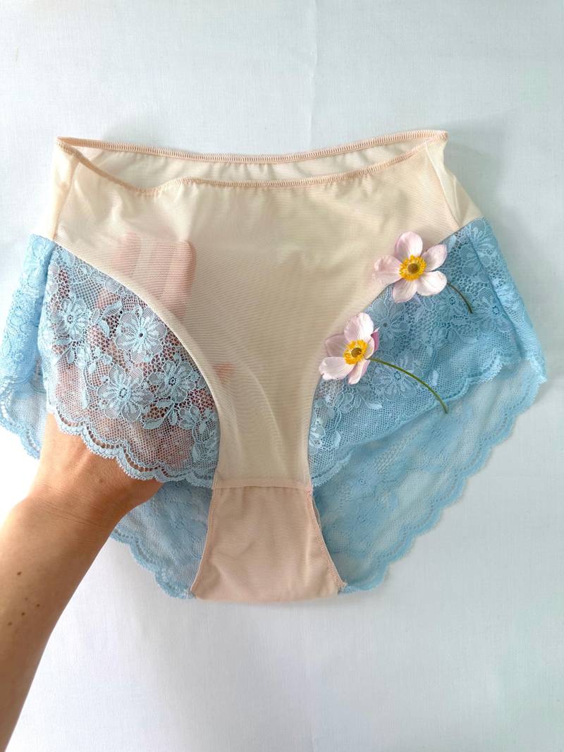 Schiere Panty Mit Blauer Spitze Feminine Dessous Plus Size Höschen Xs - 7Xl Größen von LingerieJVL