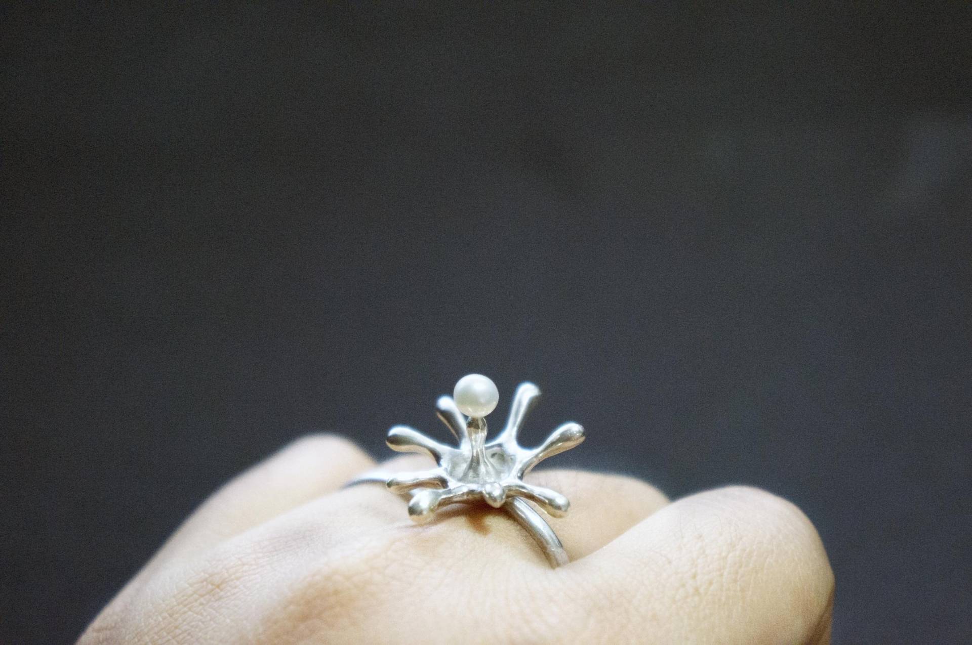 sterling Silber Wassertropfen-Ring Süßwasserperle von LinhanZhangJewelry