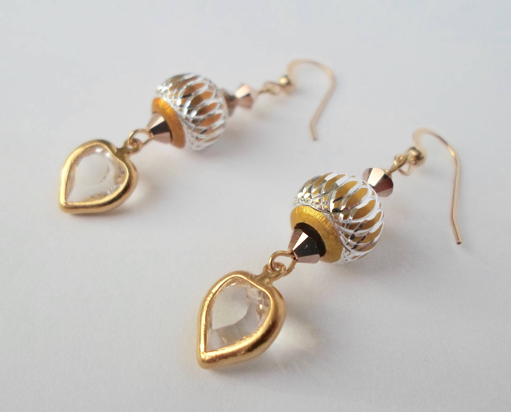 Vergoldete Ohrringe Mit Swarovski-Kristall-Herz-Set Vergoldete Ohrringe Mit Swarovski-Kristall-Herz-Set von LinseyyCreations