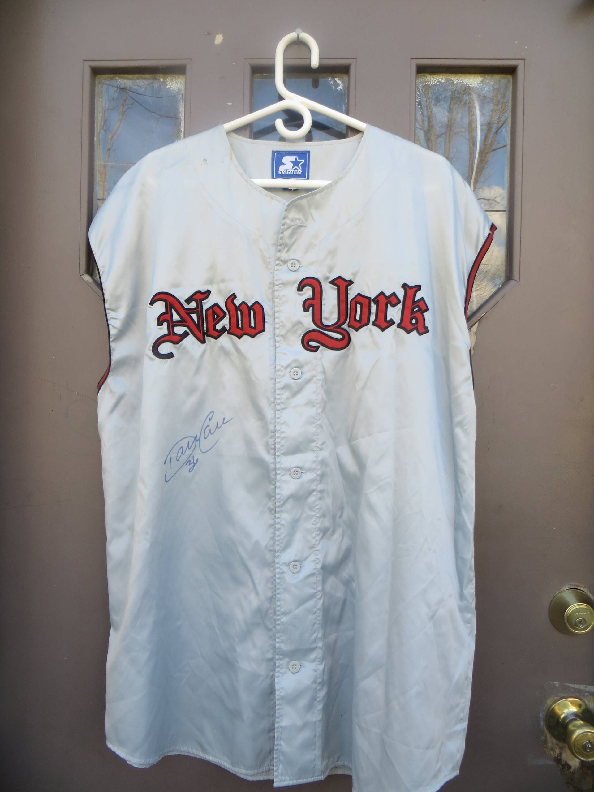 Vtg Starter Shirt Erwachsene Große Satin Button Up Ärmelloses Jersey New York 90S Signiert Dave Cone No 36 Sz 2x Groß Vtg Starter Shirt Erwachsene Große Satin Button Up Ärmelloses Jersey New York 90S Signiert Dave Cone No 36 Sz 2x Groß von Linsvintageboutique