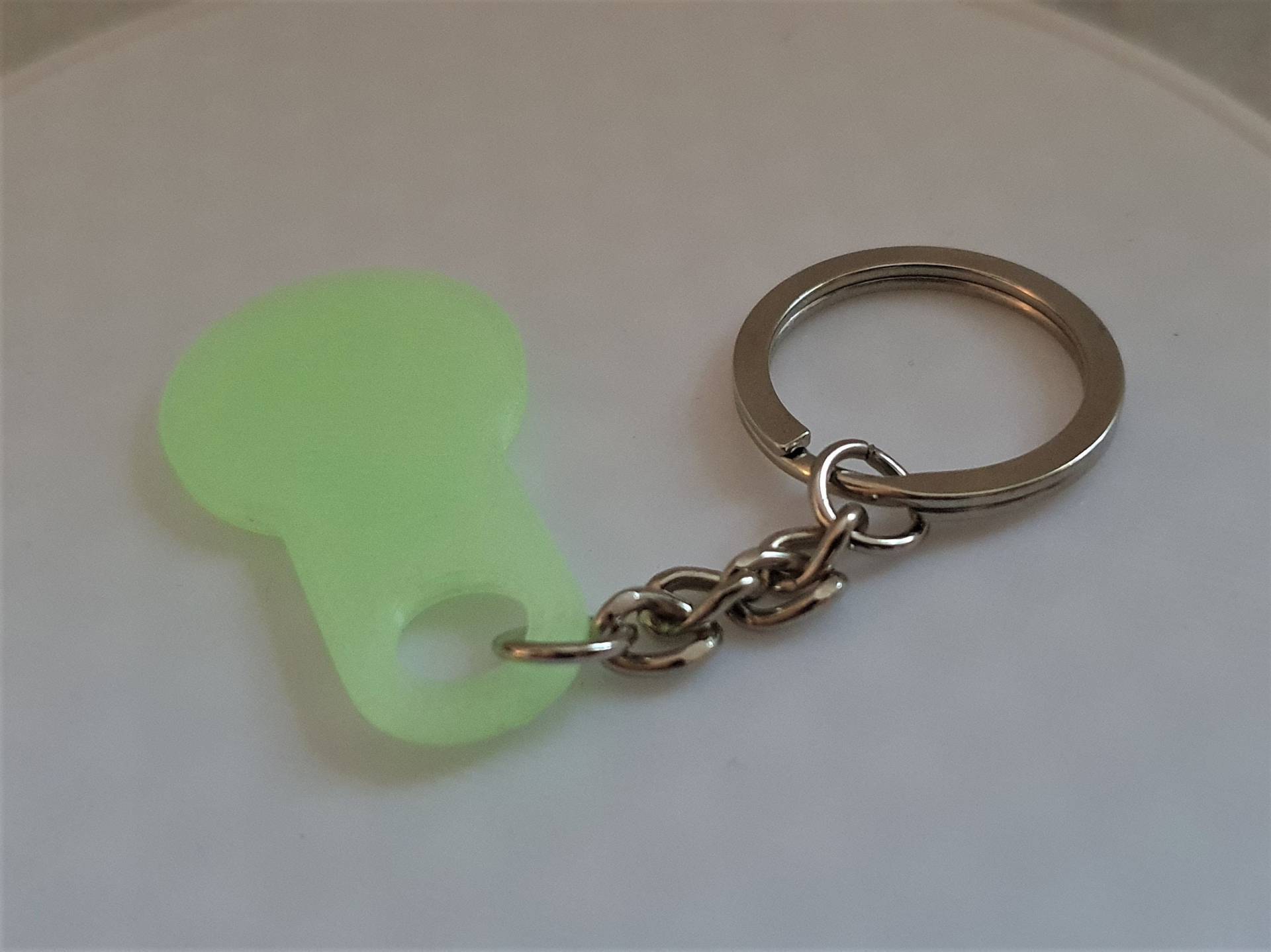 Fluoreszierender Schlüsselanhänger "Einkaufswagen-Chip" Mit Schlüsselring von LinzKreativ