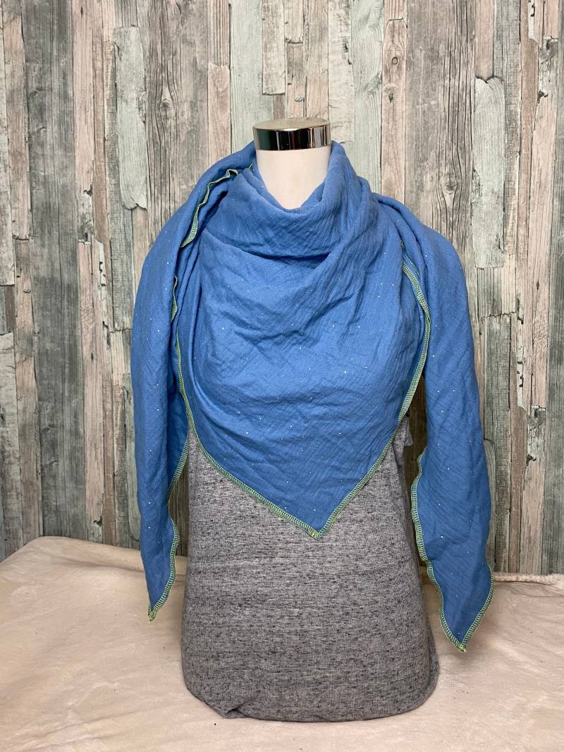Dreieckstuch Halstuch Blau Silber Punkte Musselin Wickelschal Tuch Handmade Schal Einlagig von Liolinos