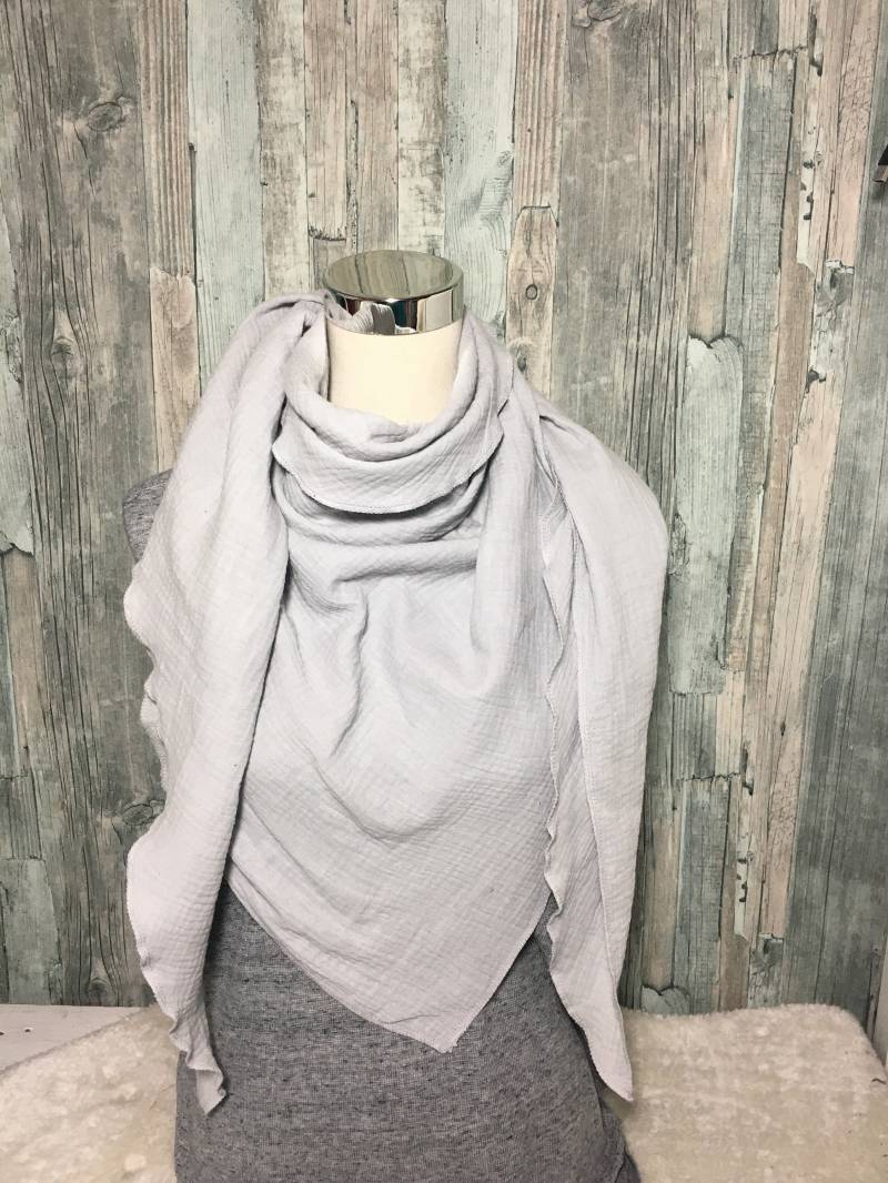 Dreieckstuch Halstuch Damen Xxl Aus Musselin"Hellgrau" Musselin Wickelschal Tuch Handmade Schal Einlagig von Liolinos