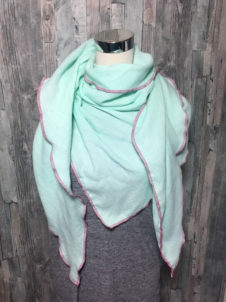 Dreieckstuch Halstuch Damen Xxl Aus Musselin"Mint" Musselin Wickelschal Tuch Schal Sommertuch Einlagig Dreieckstuch Halstuch Damen Xxl Aus Musselin"Mint" Musselin Wickelschal Tuch Schal Sommertuch Einlagig von Liolinos