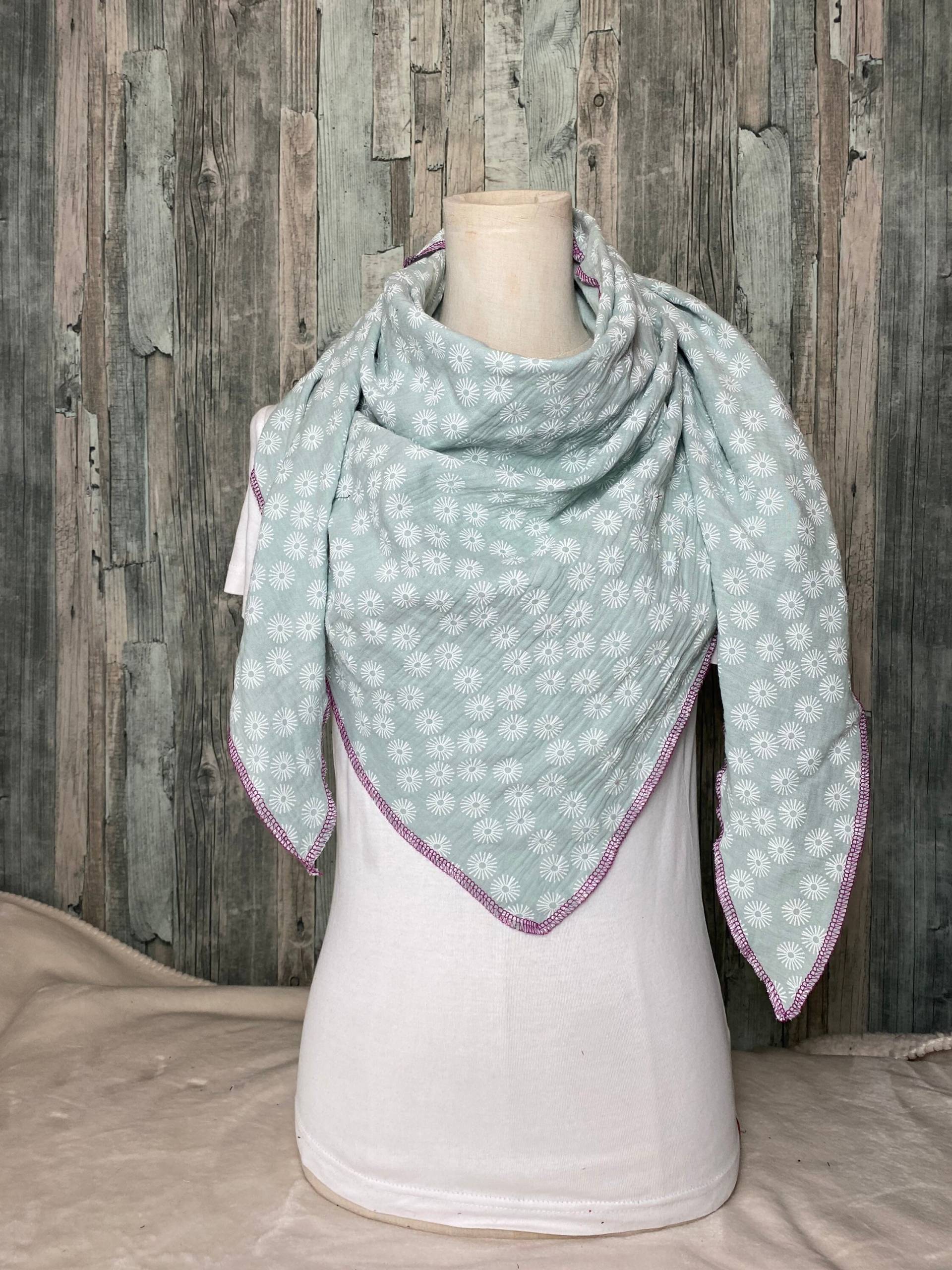 Dreieckstuch Halstuch Damen Xxl "Blumen Mint " Musselin Wickelschal Tuch Handmade Schal Einlagig von Liolinos