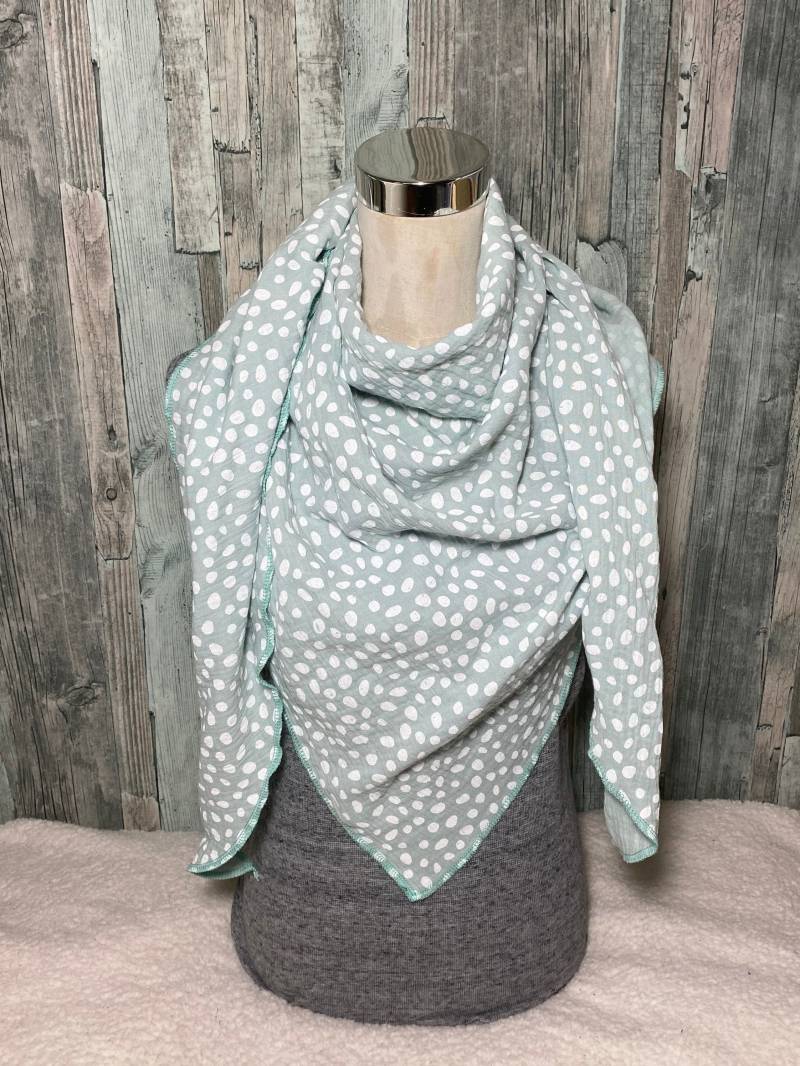 Dreieckstuch Halstuch Damen Xxl "Pünktchen Mint " Musselin Wickelschal Tuch Handmade Schal Einlagig von Liolinos