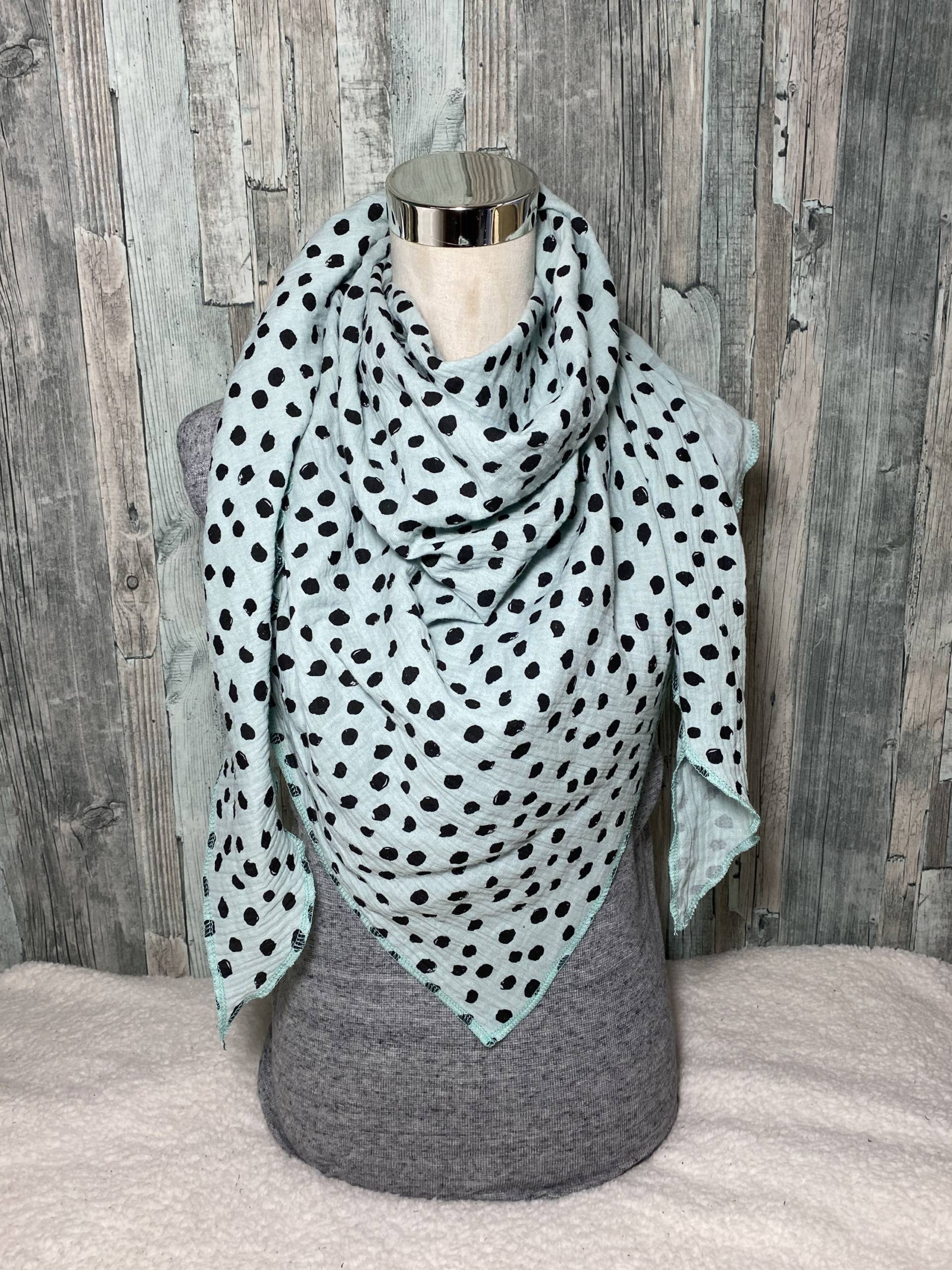 Dreieckstuch Halstuch Damen Xxl "Punkte Schwarz Mint " Musselin Wickelschal Tuch Handmade Schal Einlagig Dreieckstuch Halstuch Damen Xxl "Punkte Schwarz Mint " Musselin Wickelschal Tuch Handmade Schal Einlagig von Liolinos