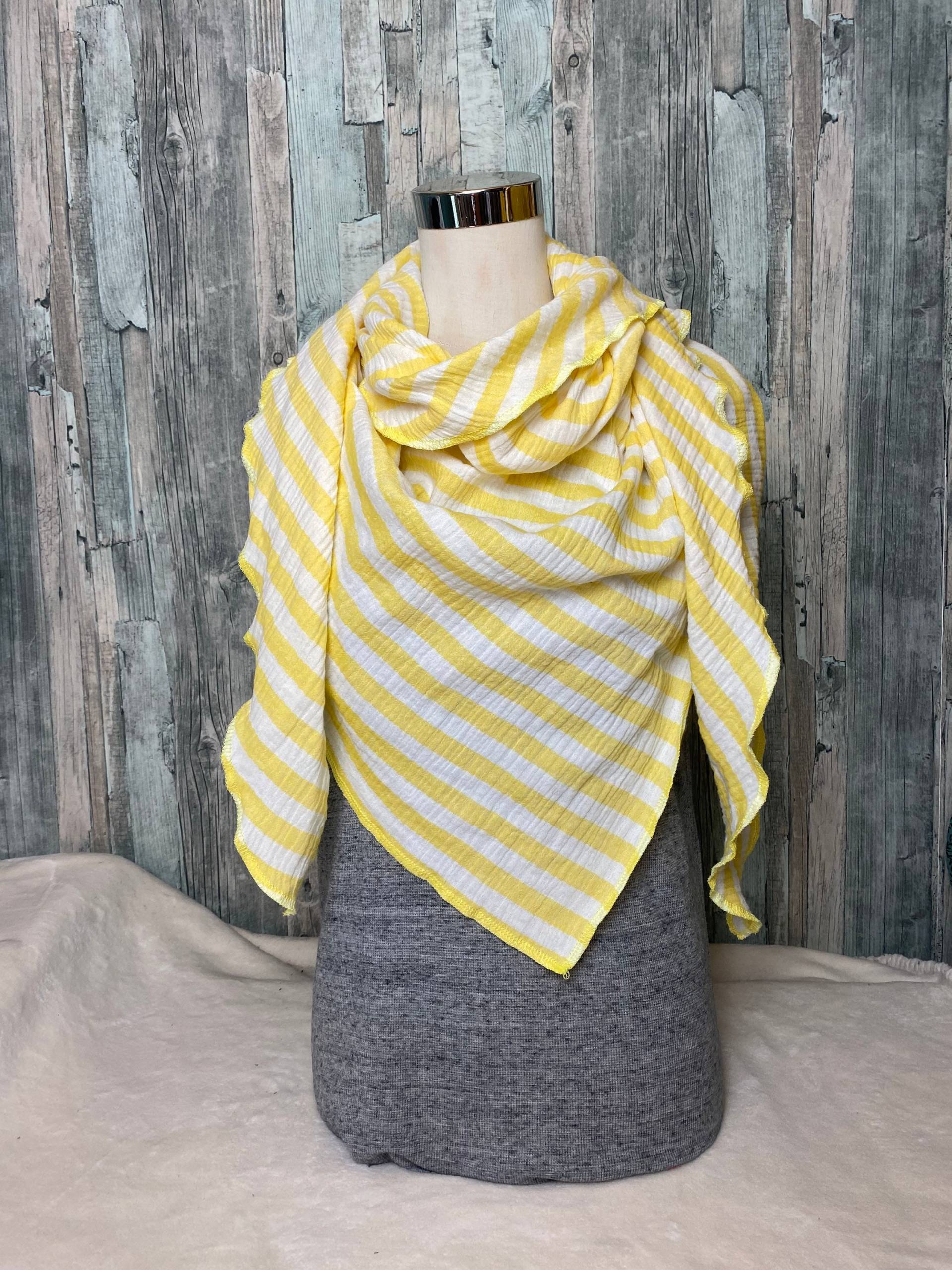 Dreieckstuch Halstuch Streifen Gelb Musselin Wickelschal Tuch Handmade Schal Einlagig Dreieckstuch Halstuch Streifen Gelb Musselin Wickelschal Tuch Handmade Schal Einlagig von Liolinos