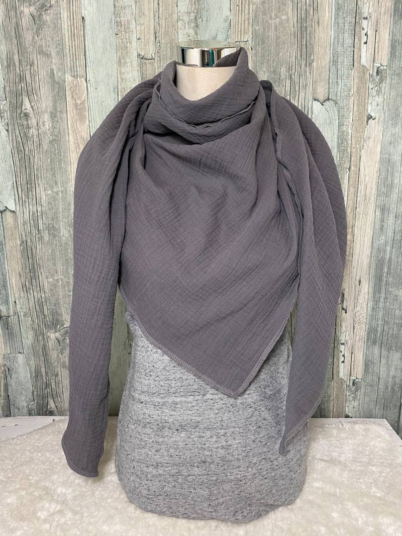 Dreieckstuch Musselin Halstuch Damen Xxl "Anthrazit" Wickelschal Tuch Handmade Schal Einlagig von Liolinos