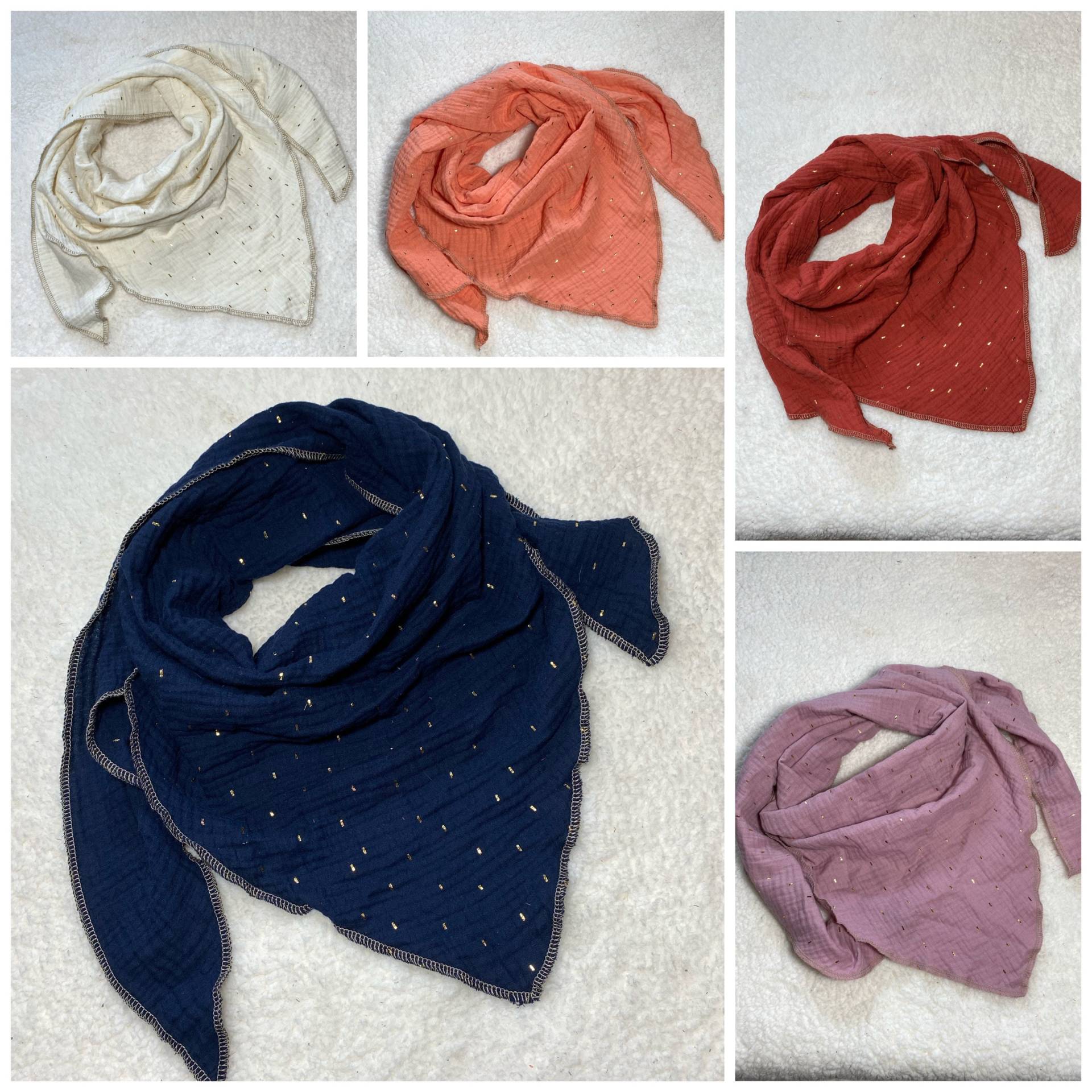 Kinder Halstuch "Goldene Tupfen" Dreieckstuch Musselin Wickelschal Tuch Handmade Schal von Liolinos