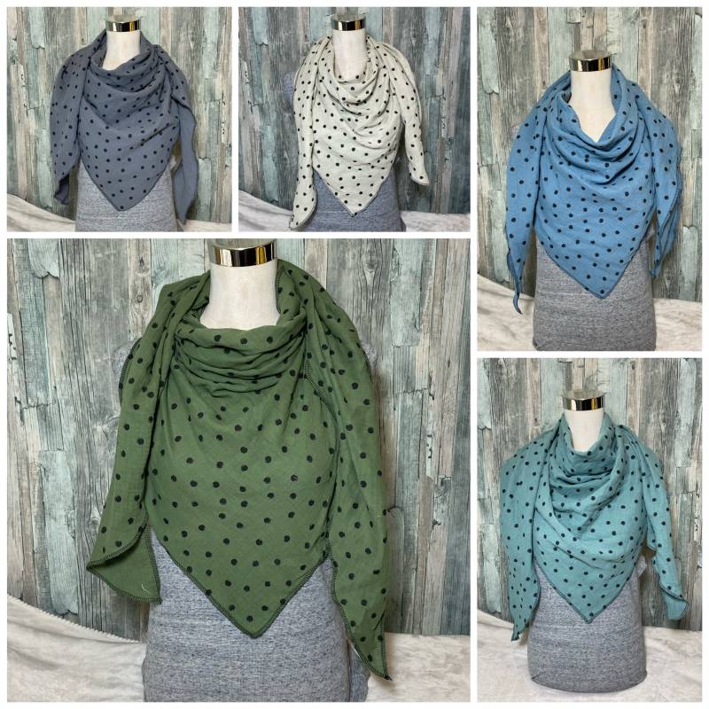 Musselin Dreieckshalstuch Punkte "Uni Mit Schwarzen Punkten " Wickelschal Tuch Handmade Schal Einlagig Genäht von Liolinos