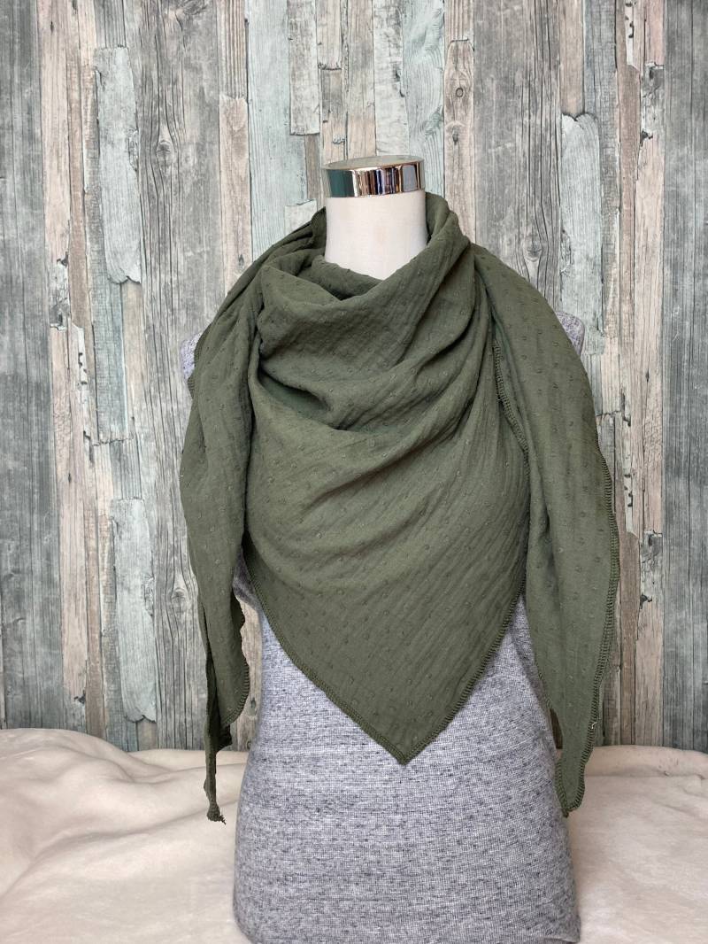 Musselin Dreieckstuch Khaki Mit Knoten Wickelschal Tuch Handmade Schal Einlagig von Liolinos