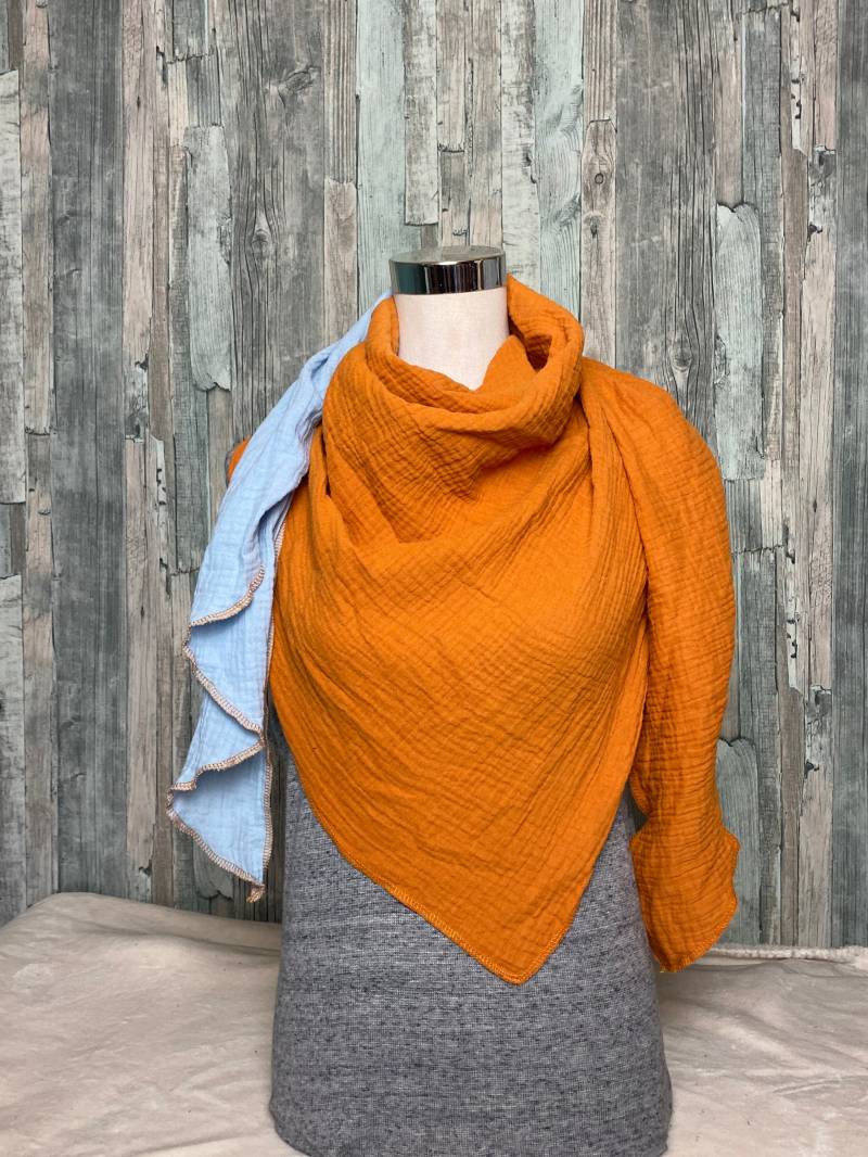Musselin Halstuch Blau /Brique Orange Mix Design Individuell Wickelschal Tuch Handmade Schal Sommertuch Einlagig von Liolinos